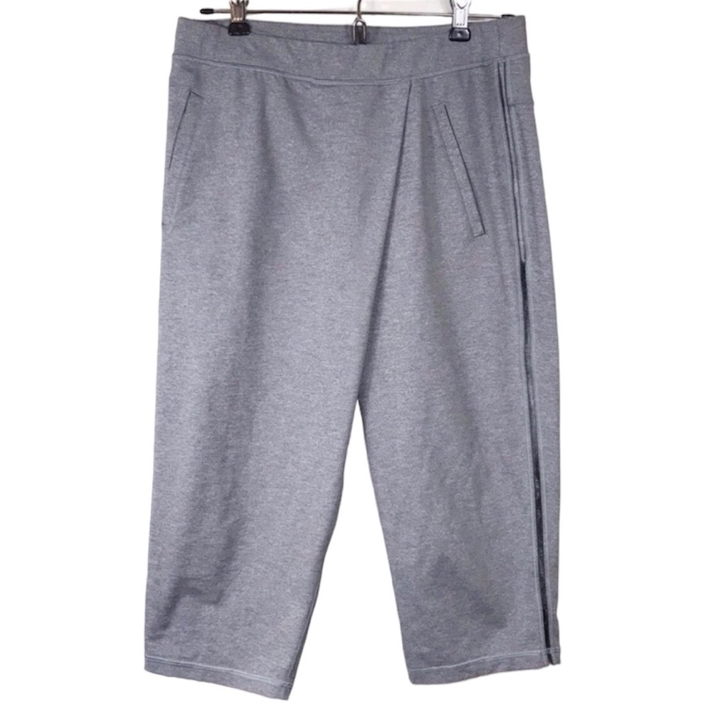 Lululemon retreat Yogi cropped pants gray 4 - Picture 6 of 11